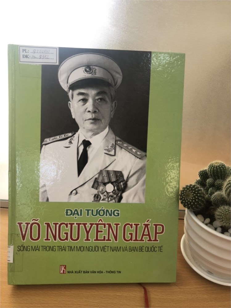 Đại tướng Võ Nguyên Giáp sống mãi trong trái tim mỗi người Việt Nam và bạn bè quốc tế
